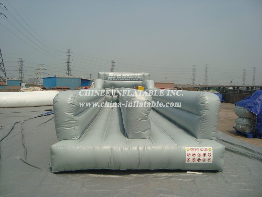 T11-1107 Commercial Inflatable Bungee Run