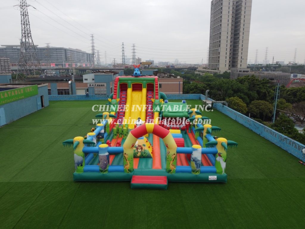 GF2-017 Jungle Theme Inflatable Funcity