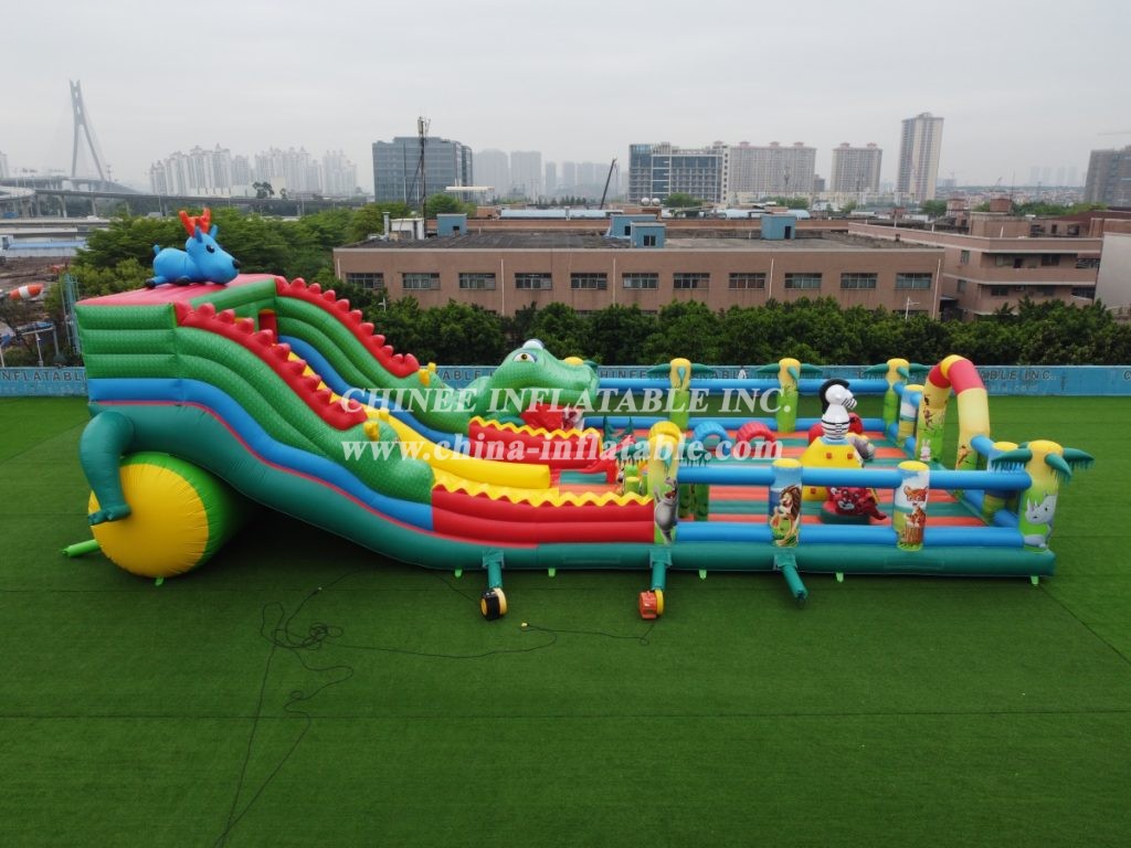 GF2-017 Jungle Theme Inflatable Funcity