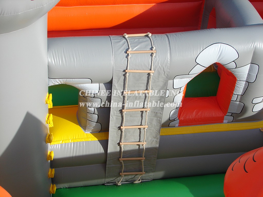 T6-703 Fort Apache Jeu Inflatable 15M