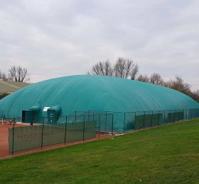 Tent3-010 68,8 M X 35,5 M Doppia cupola in pelle su 4 campi da tennis a Sutton Sports Village
