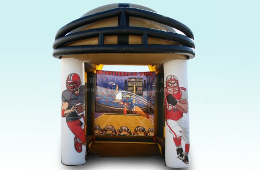 T11-3036 Football Toss