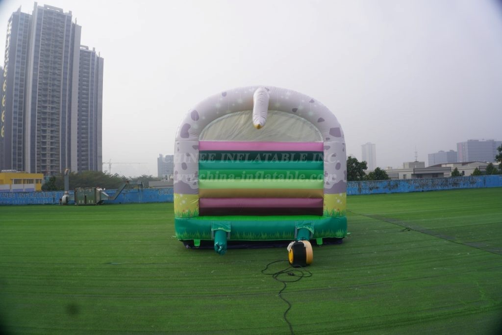 T2-4697 Unicorn Bouncy Castle