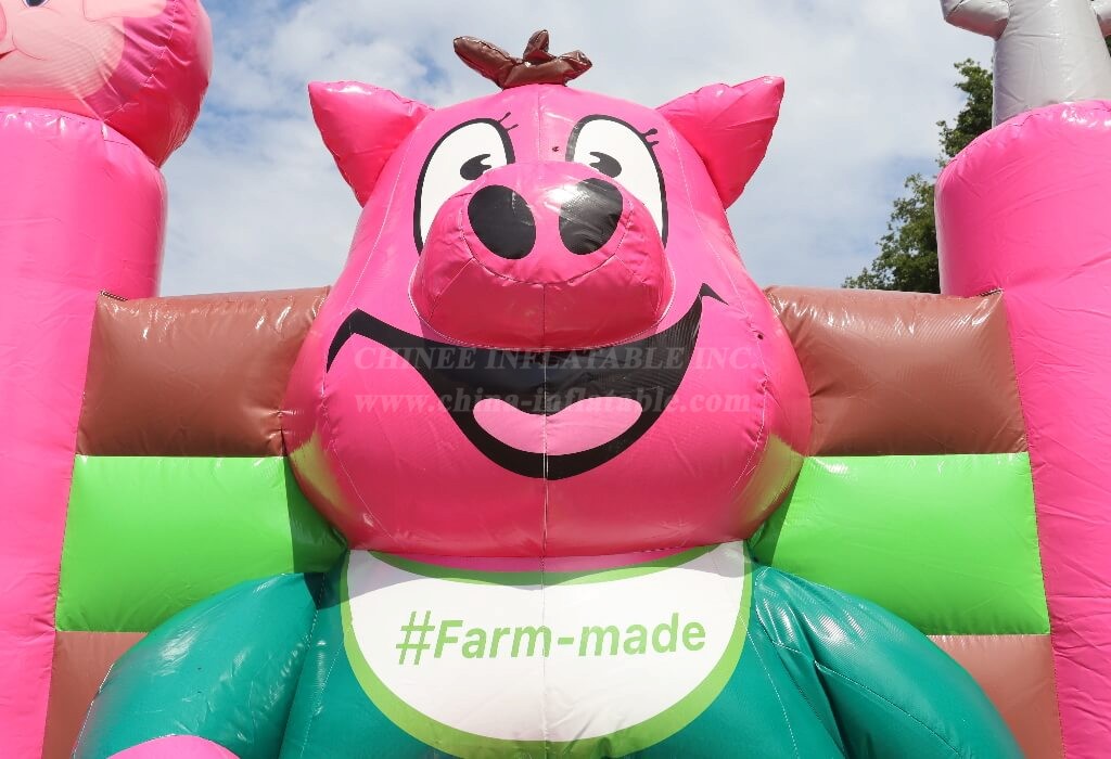 T2-4548 Farm Pig Bouncy Castle With Slide