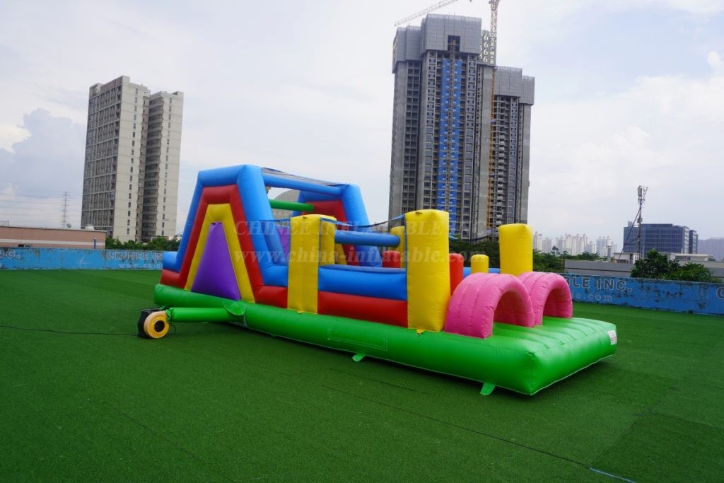 T7-1731 Inflatable Obstacle Course