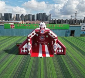 T11-7061 Gioco di Tiro al Pallone Gonfiabile a Tema Bayern Monaco