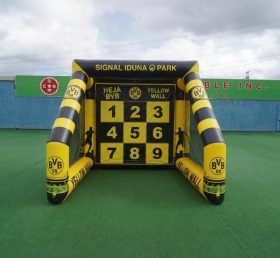 T11-7075 Gioco di tiro al calcio gonfiabile a tema Borussia Dortmund