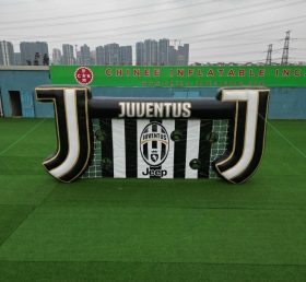 T11-7177 Gioco di tiro al calcio gonfiabile a tema Juventus