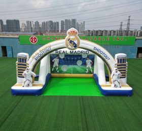 T11-7232 Gioco di tiro al calcio gonfiabile a tema Real Madrid