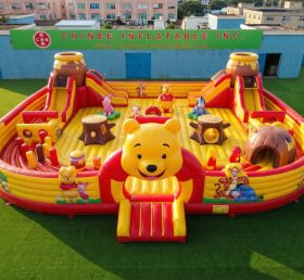 GF3-1294 Città Gonfiabile a Tema Winnie the Pooh