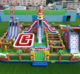 GF3-1528 Parco Giochi Gonfiabile a Tema Woody Woodpecker