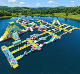 S623 Parco Acquatico Gonfiabile a Tema Baby Shark