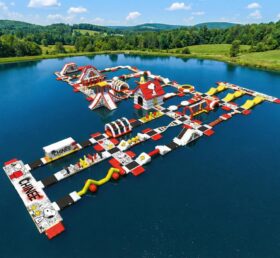 S651 Parco Acquatico Gonfiabile a Tema Snoopy