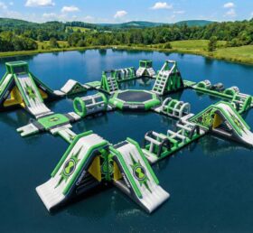 S665 Parco Acquatico Gonfiabile a Tema Ben 10