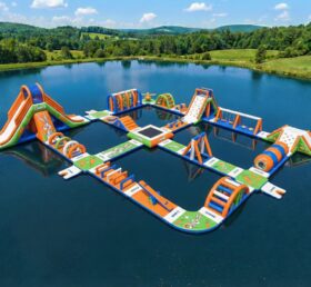 S692 Parco Acquatico Gonfiabile a Tema Looney Tunes