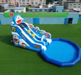 T8-6135 Scivolo d’acqua gonfiabile a tema Doraemon