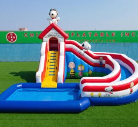 T8-6205 Scivolo d'acqua gonfiabile a tema Snoopy