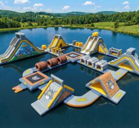 S945 Parco Acquatico Gonfiabile a Tema Tom e Jerry