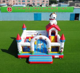 T2-9013 Castello gonfiabile combinato a tema Snoopy con scivolo